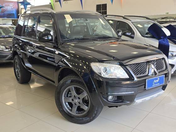 MITSUBISHI PAJERO TR4 2.0 4X2 16V 140CV FLEX 4P AUTOMÁTICO